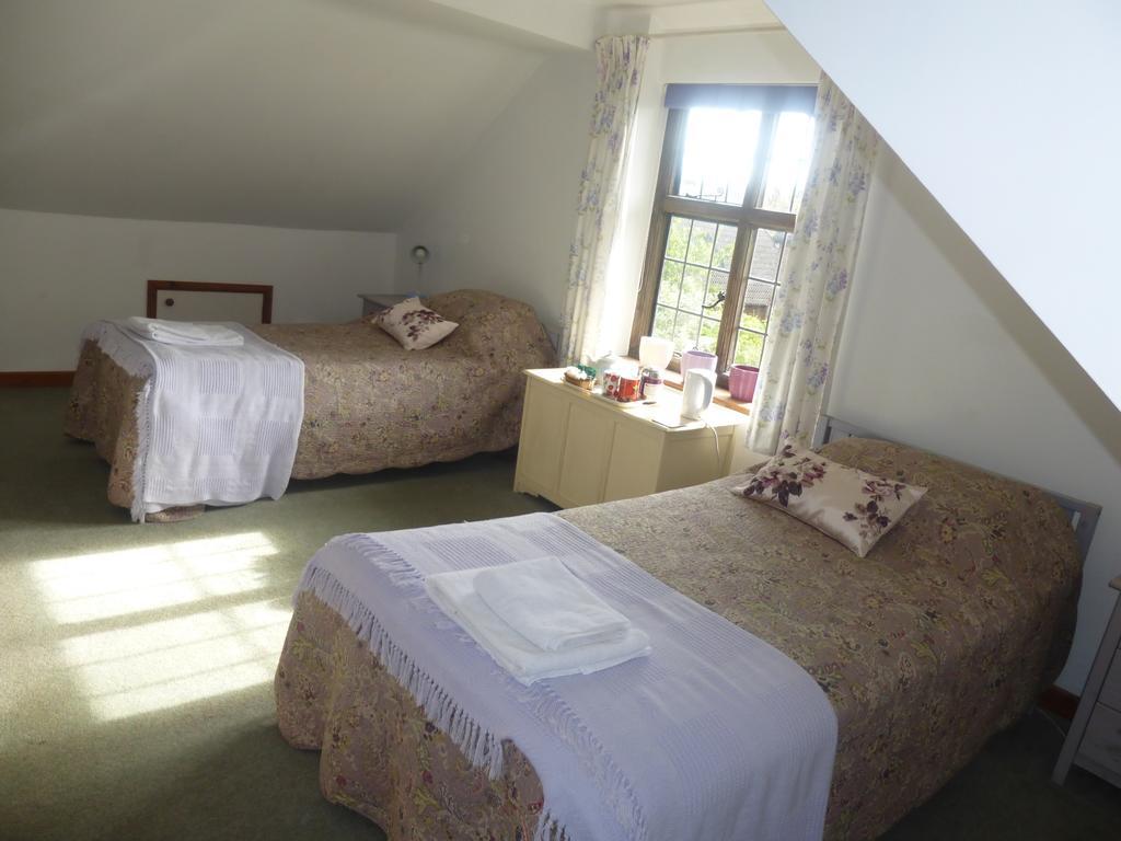 Strawberry Cottage B&B Hedge End Oda fotoğraf