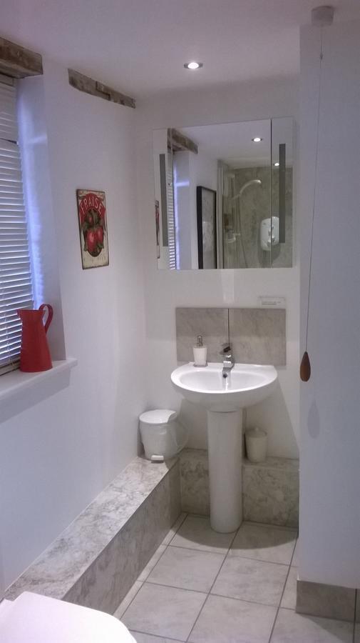 Strawberry Cottage B&B Hedge End Dış mekan fotoğraf